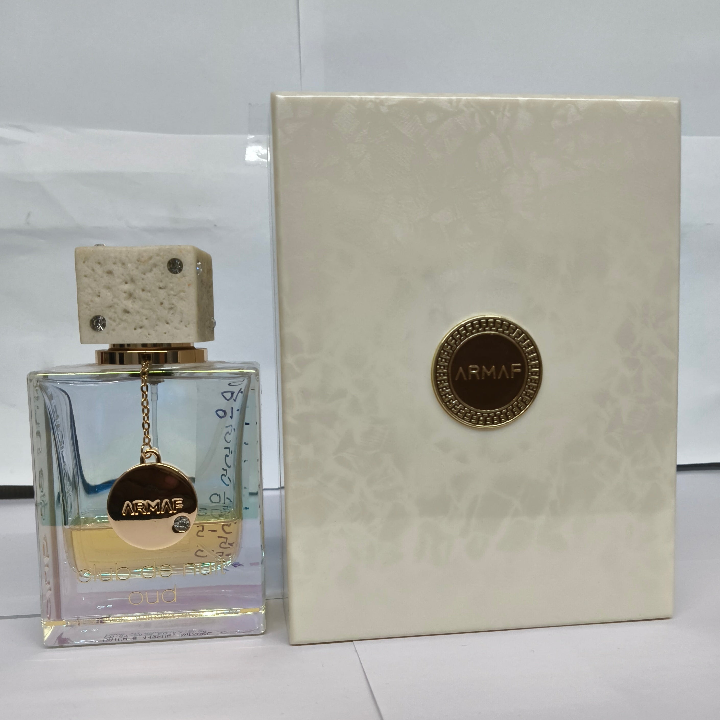 Armaf Club De Nuit Oud 30ML Eau De Parfum-Partials (Approx)